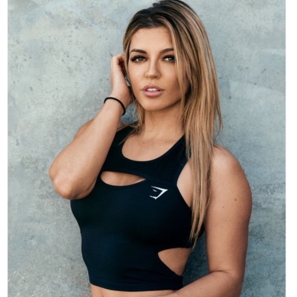 Gymshark x Nikki B black gym tank!🖤